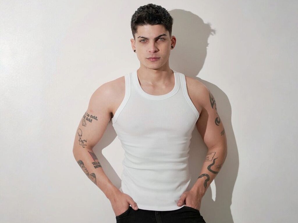 Charliie Hotx