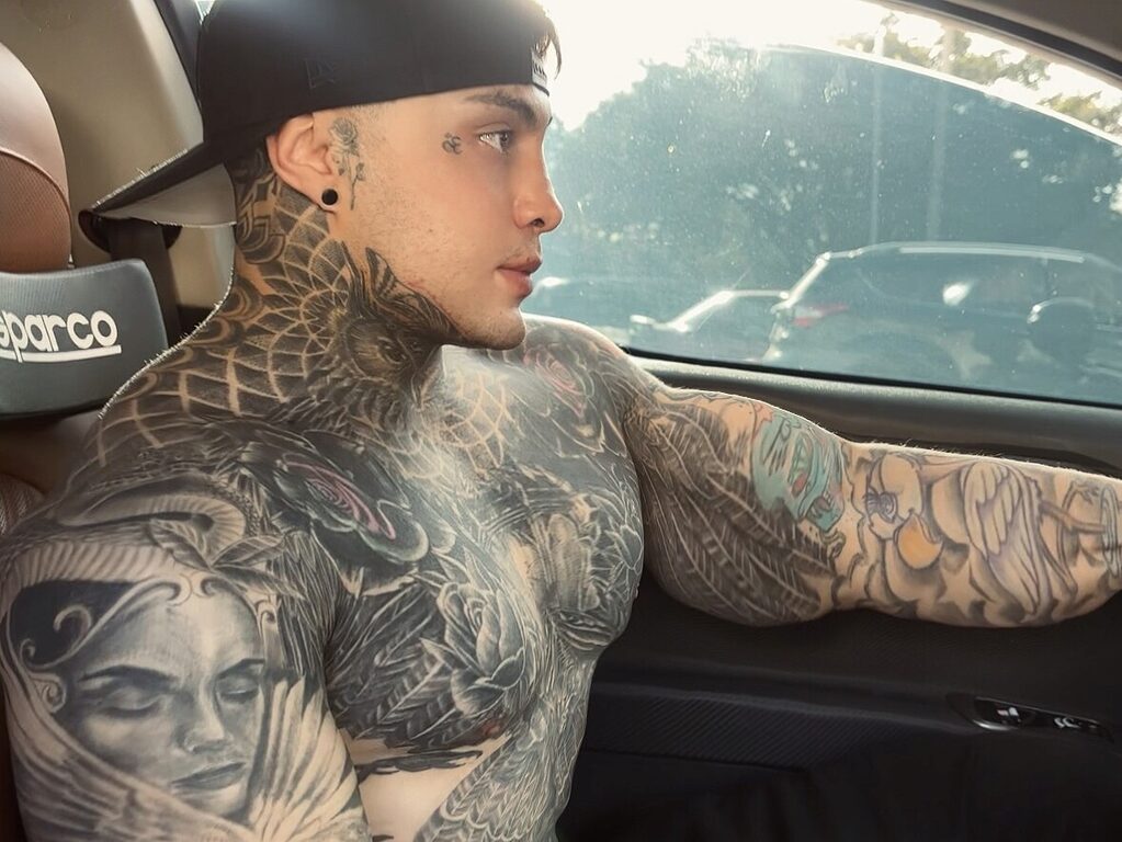 Angelo Vecker