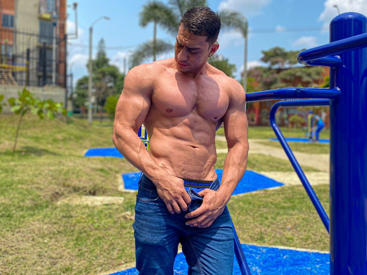 Damiann Stone