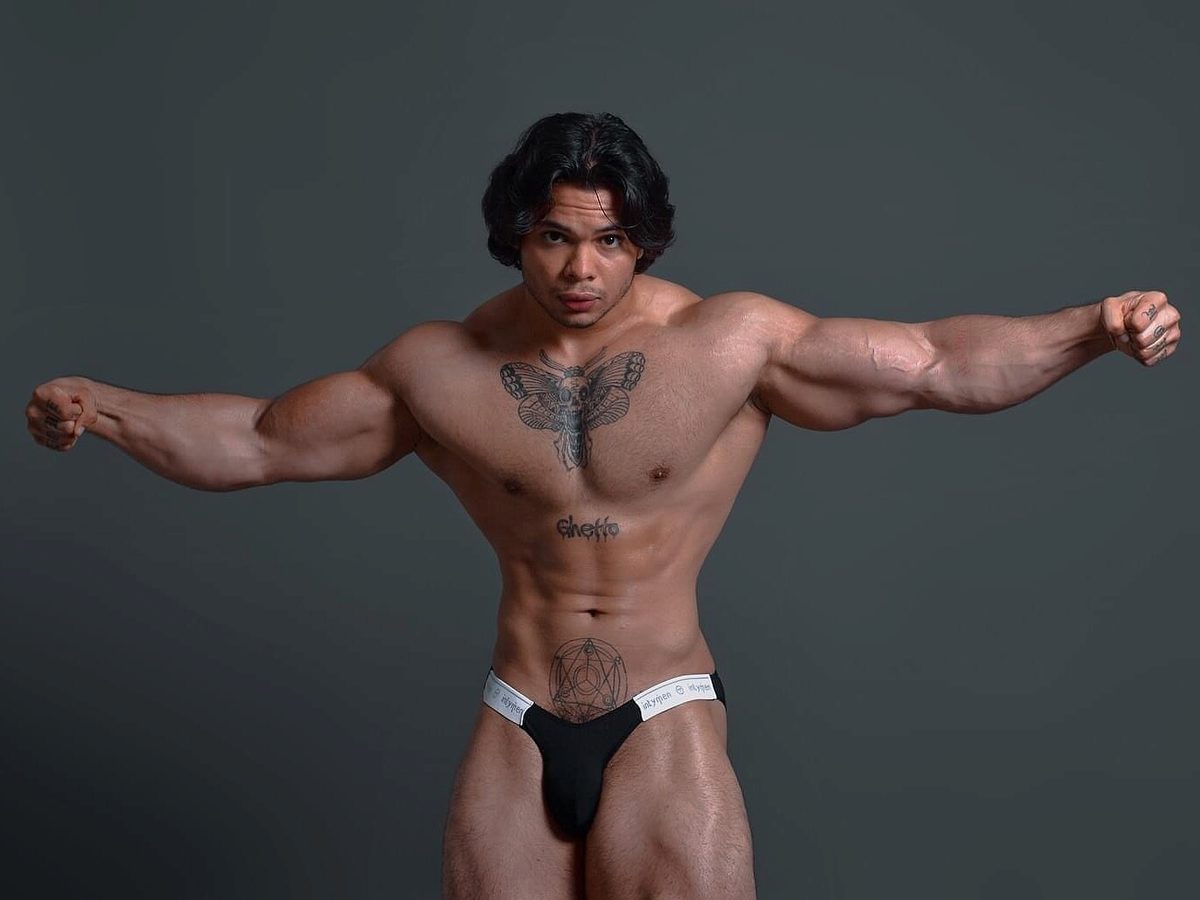Izhan Scott