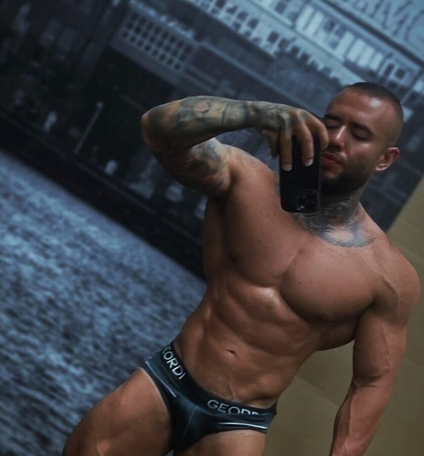 Bruce Dallas