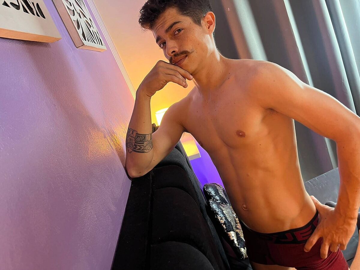 Taylor Stele