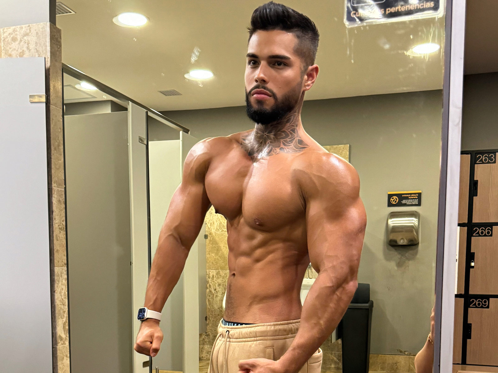 Frank Dwayne