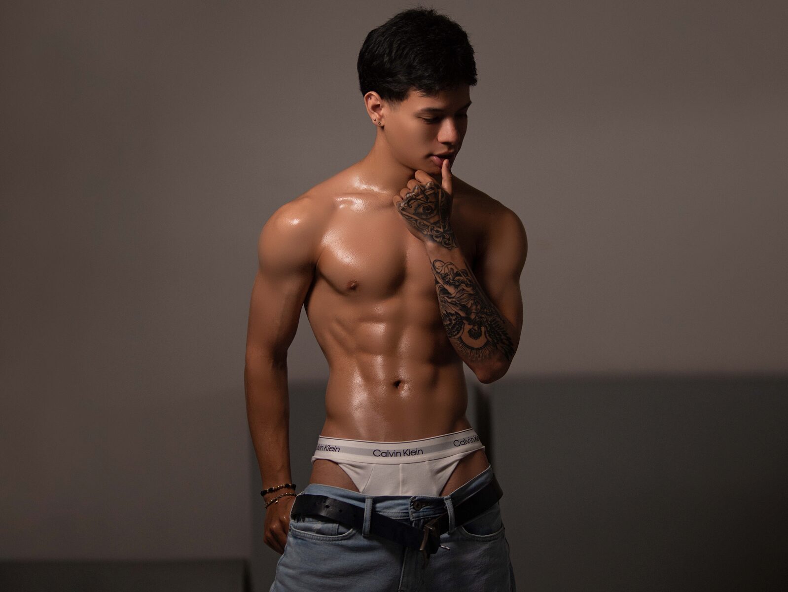 Tony Petrov