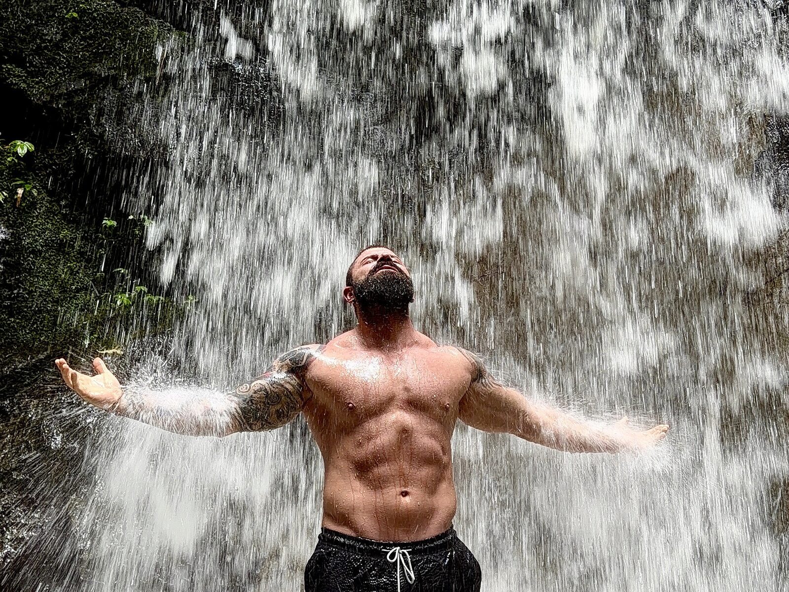 Xtream Leonard