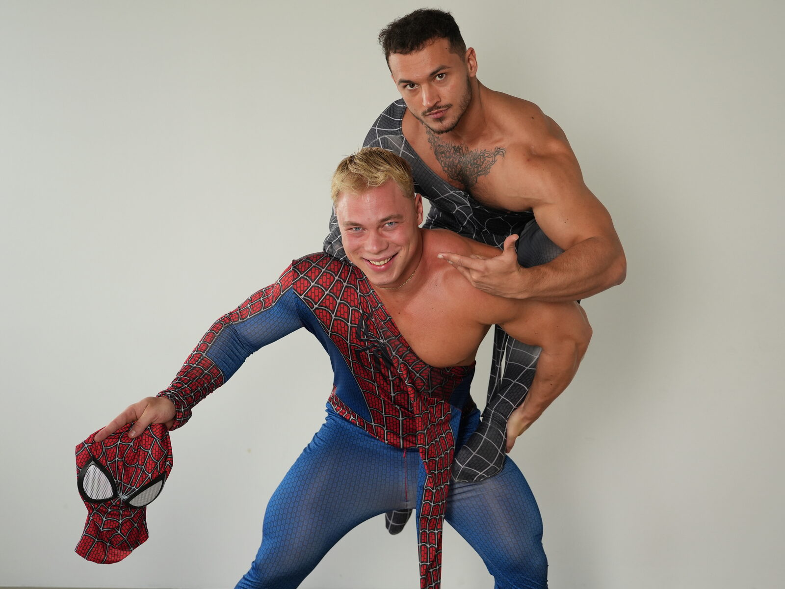 CAMILLO_AND_LOKI