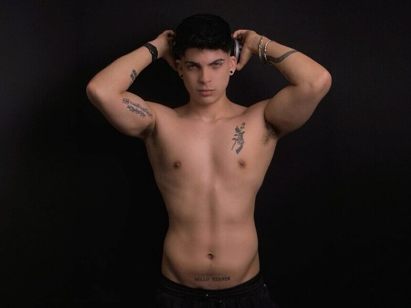Charliie Hotx