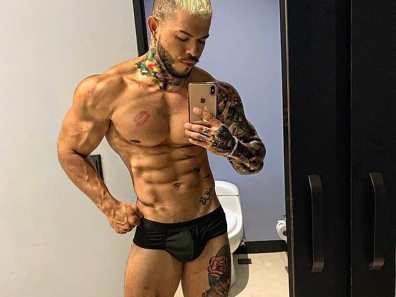 Axel Crow